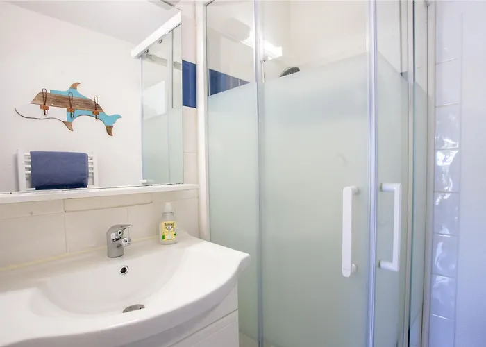 Lou Estrella - Appt 4p Avec Piscine Proche Apartment